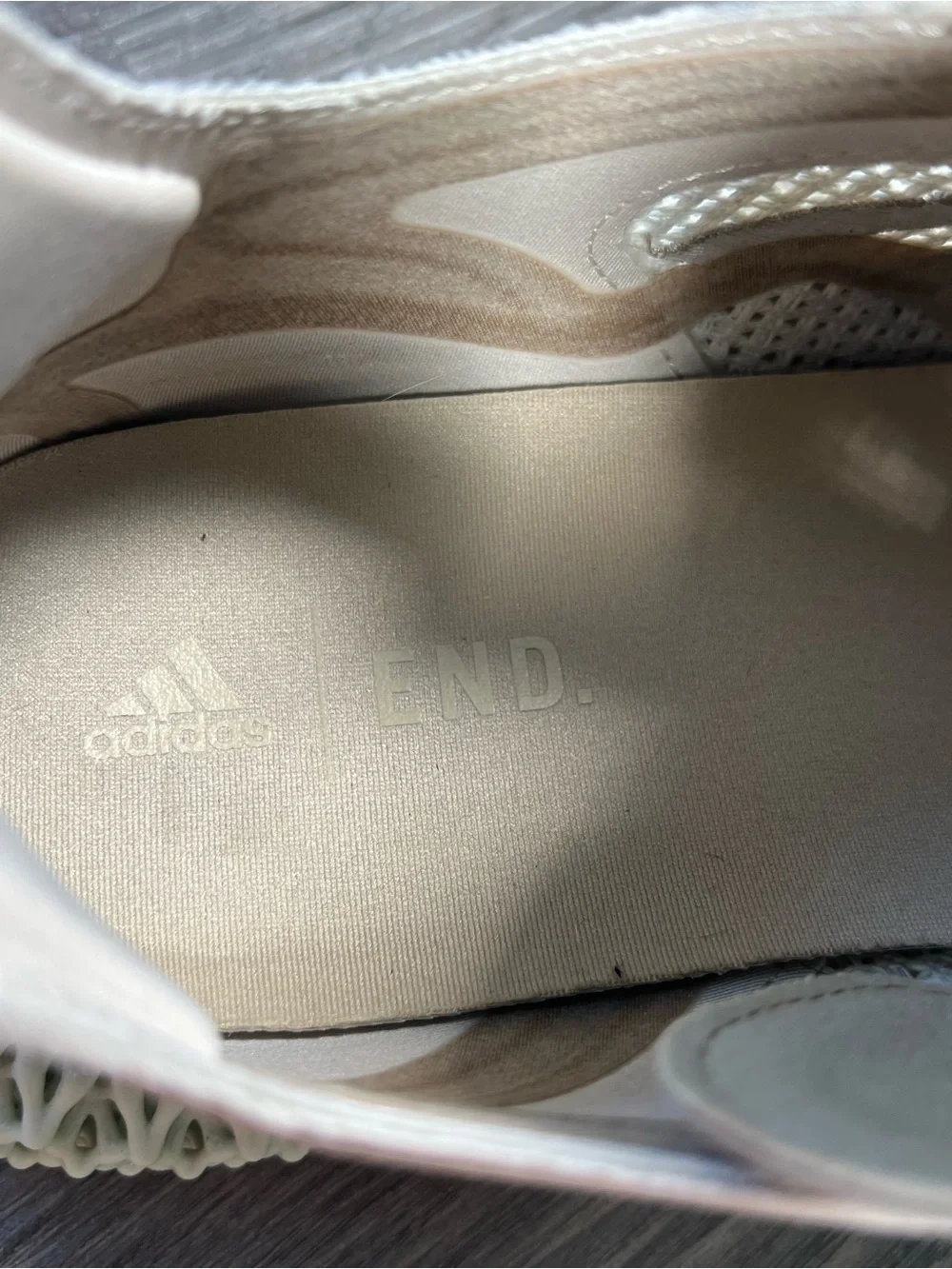 adidas EVO 4D END FW9953 Dune Men’s Running Shoes Size 11.5 Beige Consortium